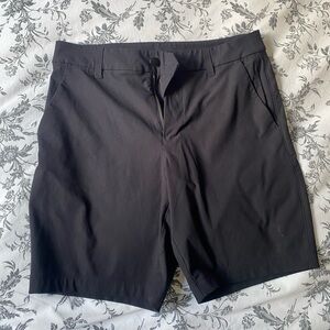 Lululemon men’s golf shorts